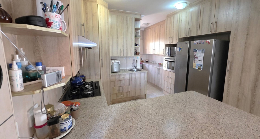 4 Bedroom Property for Sale in Leloko North West